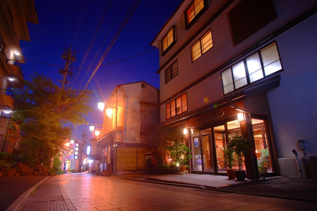 Sakaeya Hotell Yamanouchi  Eksteriør bilde